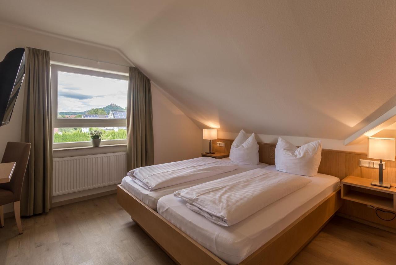 Gaestehaus Burgblick Bisingen Стая снимка